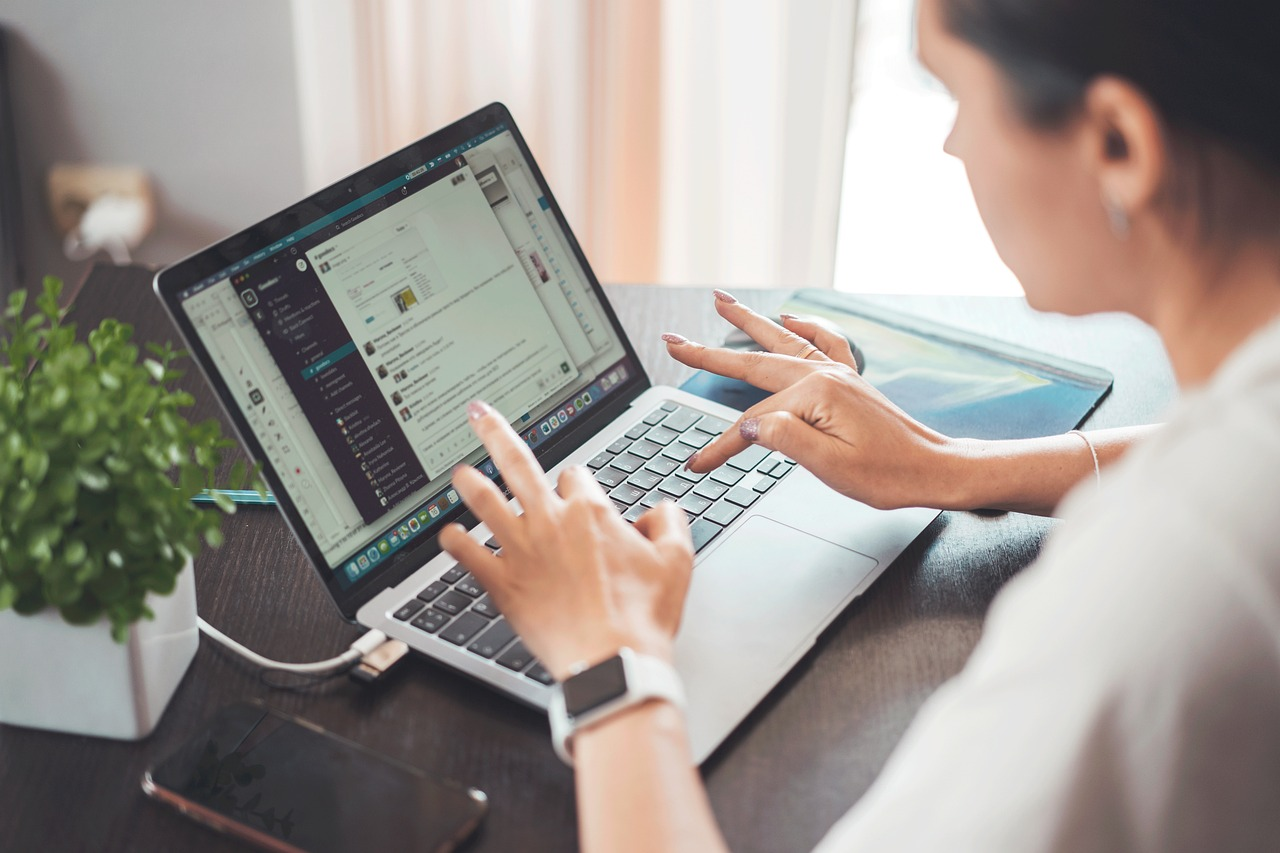 A marketer working on laptop 